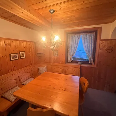 8 Gruener Baum Alpendorf Apartment *